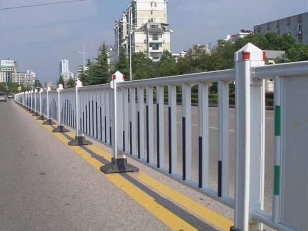49.jpg 市政護欄