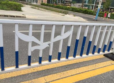 道路護(hù)欄 道路護(hù)欄
